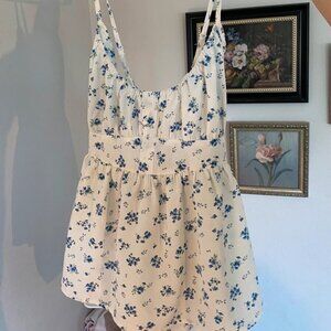 Cute floral top with tie back